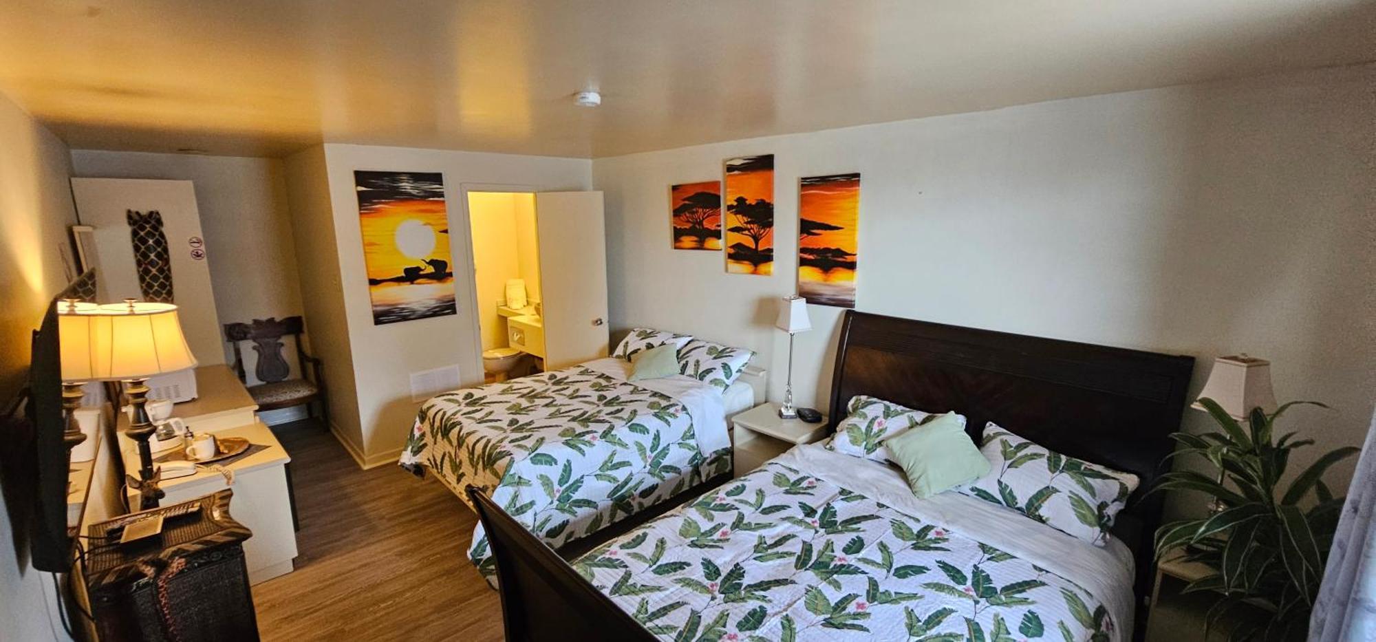 Hotel Oasis Lac St-Louis サラベリ・ド・ヴァレフィルド エクステリア 写真